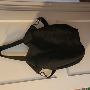 Large purse/medium bag